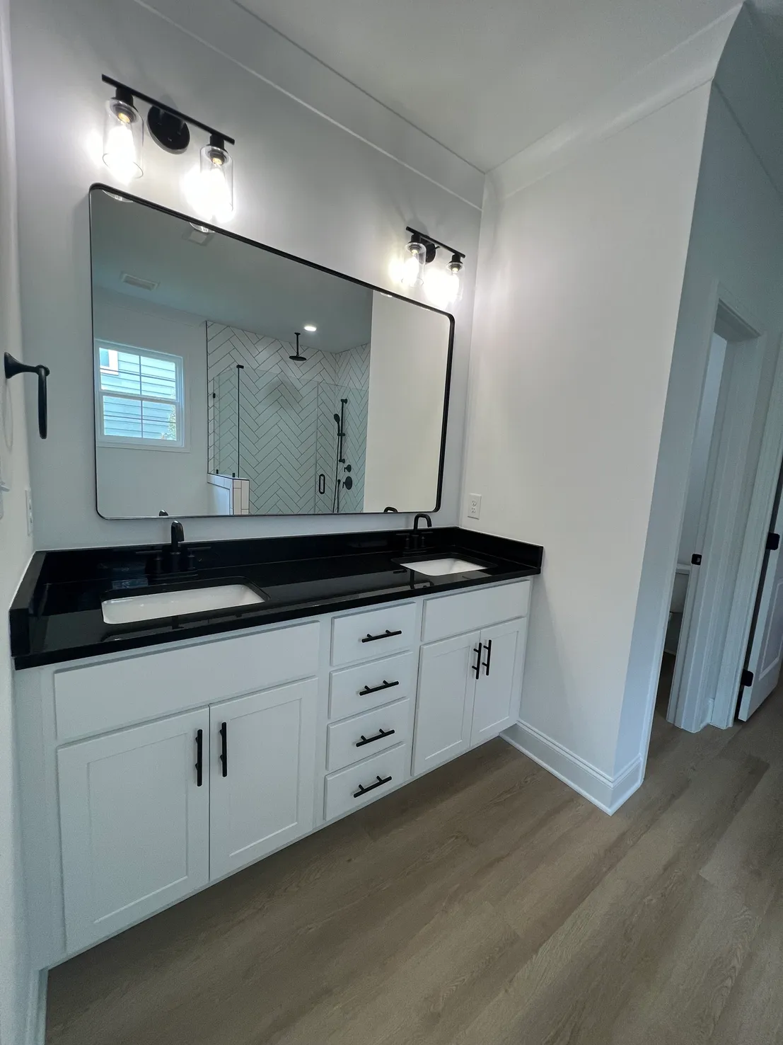 BKA BUILDERS, Inc. — bathrooms build — bathroom 2