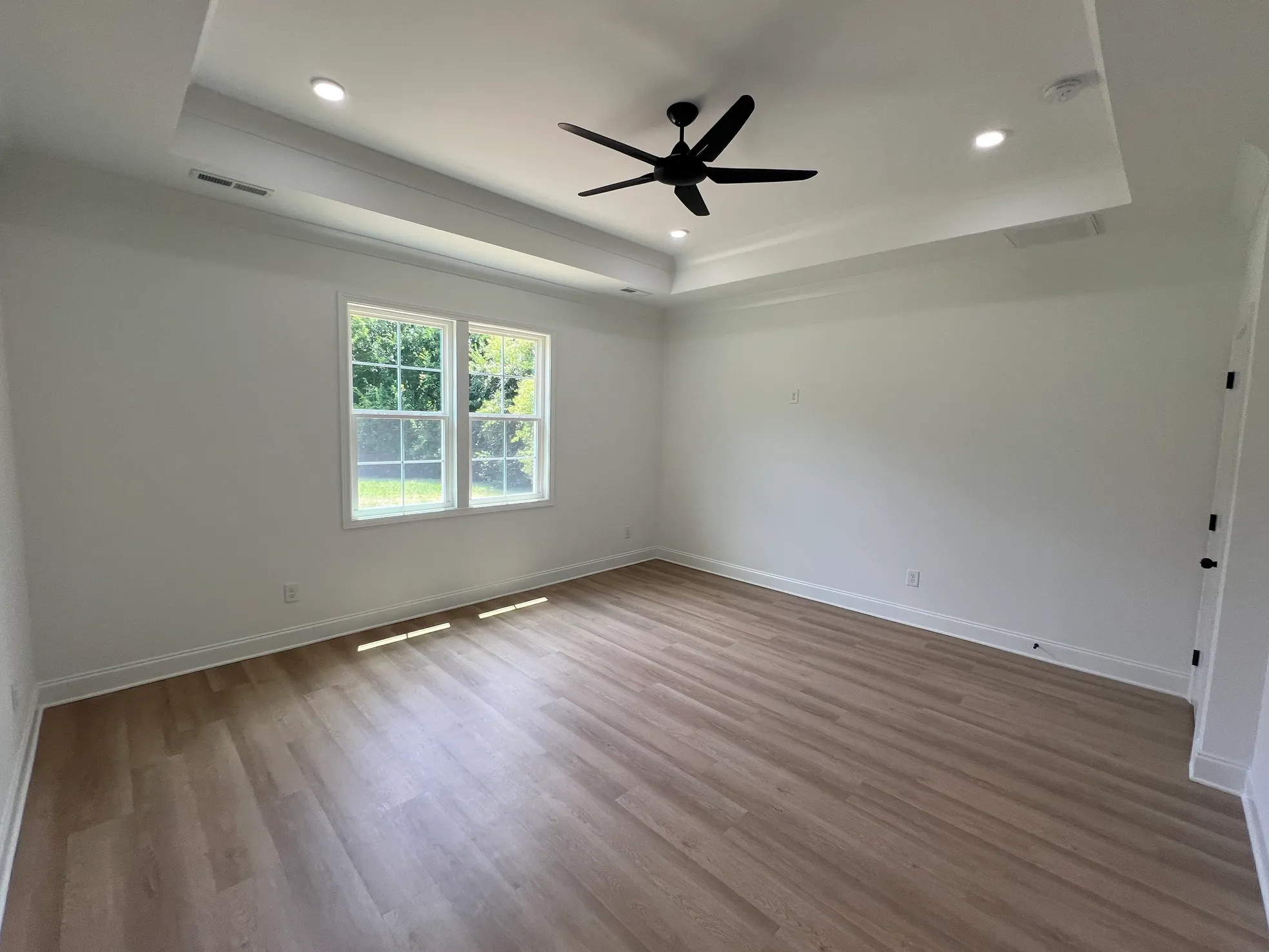 BKA BUILDERS, Inc. — interiors build — interior 22